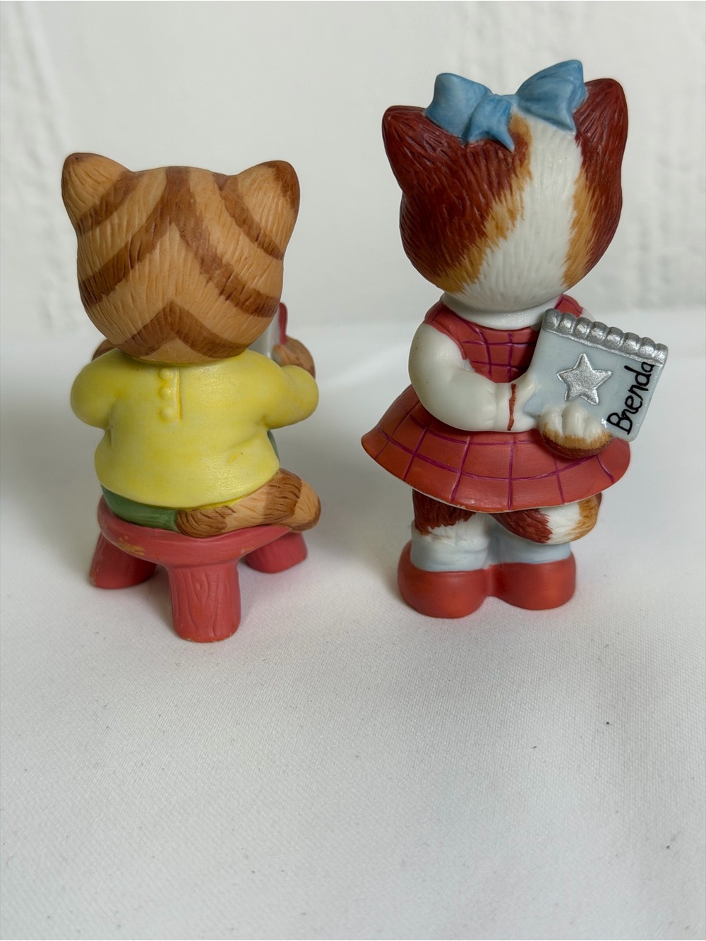 Bronson Collection Ceramic Cat Figurine Duo - vintage - Picture 4 of 16